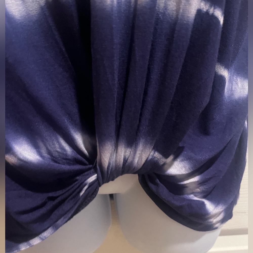 Nine Britton Tie-Dye Knot Front Tee - Navy and White - Picture 2 of 4